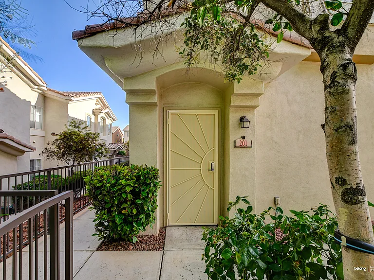1500 Ruby Cliffs Ln #201 — Photo 4