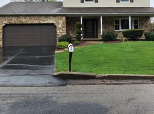 1520 Terrace Blvd, Hazleton, PA 18201