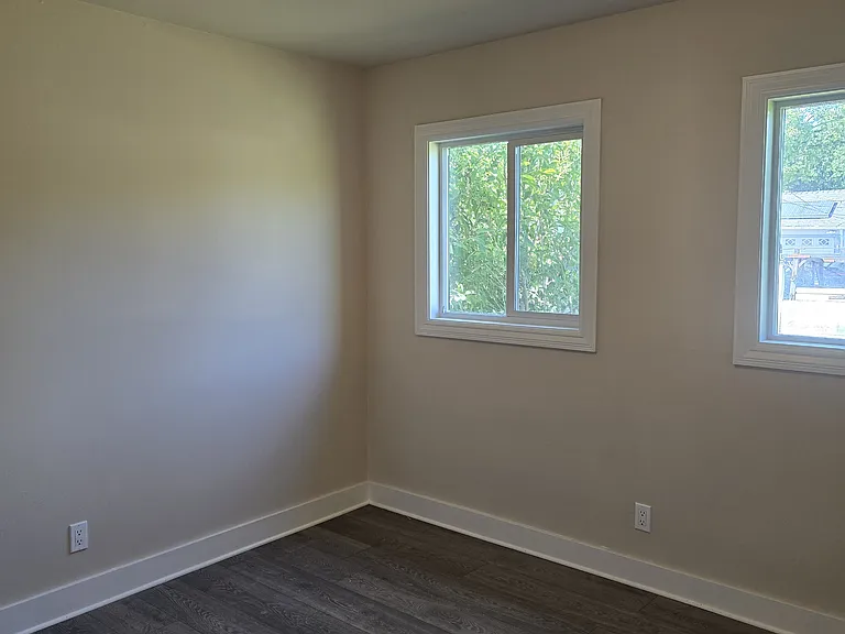 934 Juanita Dr — Photo 23