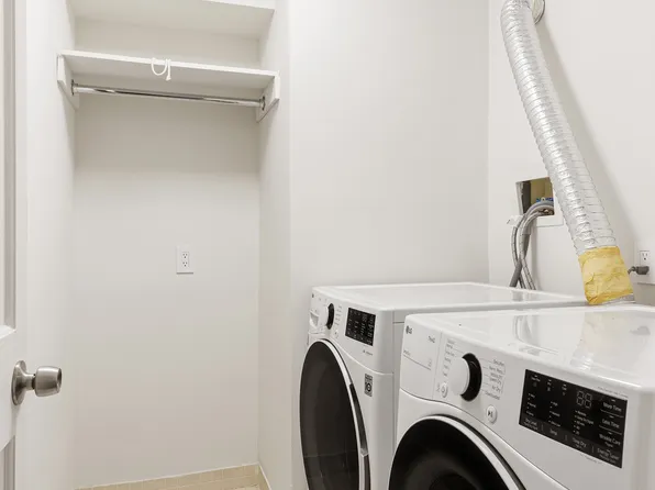 13 East 69th Street image 15 of 15