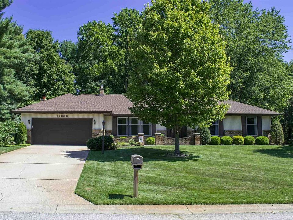 1st image of 51888 Gentian Ln