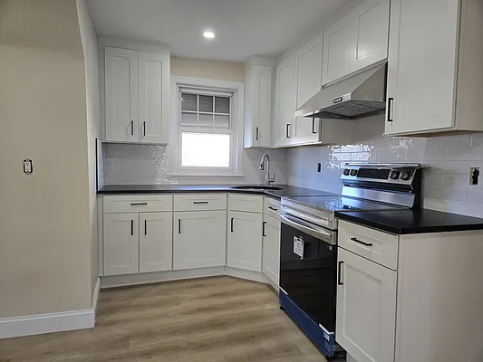 Rented by Gosen Properties | media 2