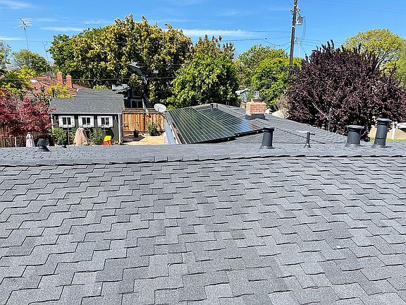 4th image of 1443 Gerhardt Ave