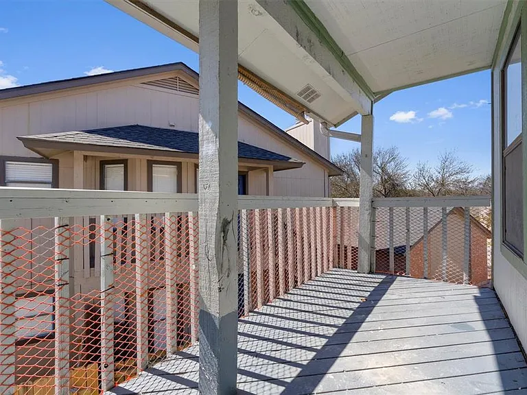 1701-1711 Rawhide Loop — Photo 14