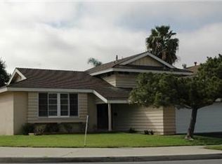 1410 W Carriage Dr, Santa Ana, CA 92704