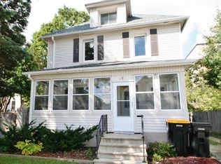 15 7th Ave NE, Rochester, MN 55906