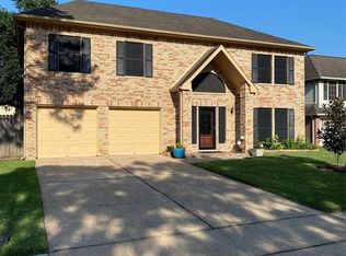 4215 River Ranch Dr, Pasadena, TX 77505