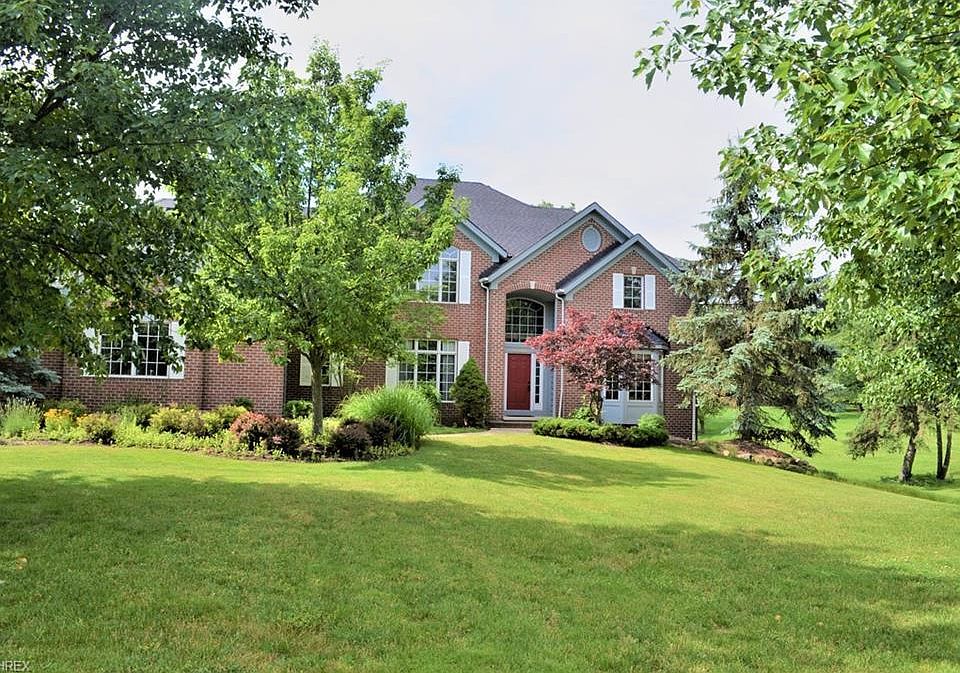 1st image of 30286 Stillwater Ln