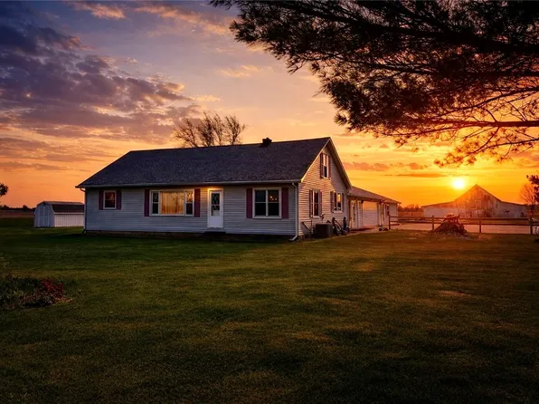 15254 E 75th Rd, Dennison, IL 62423