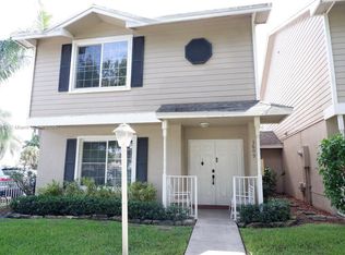 3609 NW 122nd Ter, Sunrise, FL 33323