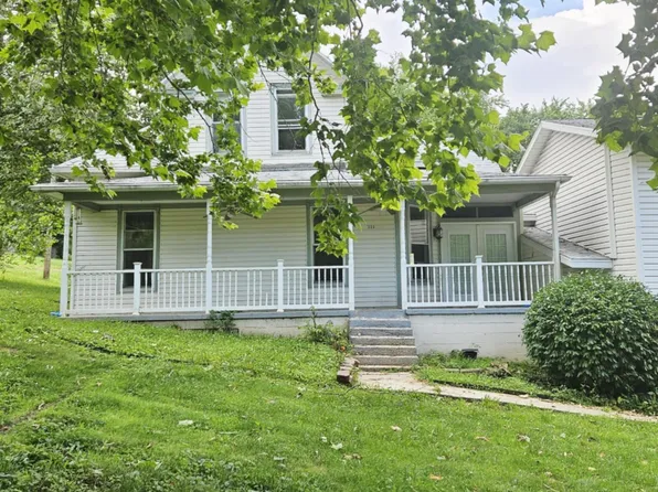 111 W 8th Street, Galena, MO 65656