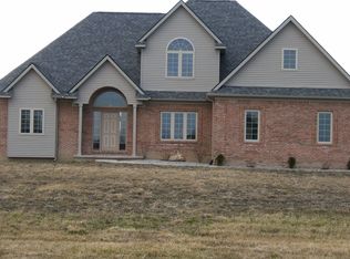 6300 Quail Run, Almont, MI 48003