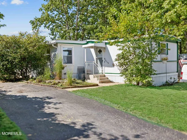 214 Roberts Road, Toms River, NJ 08755