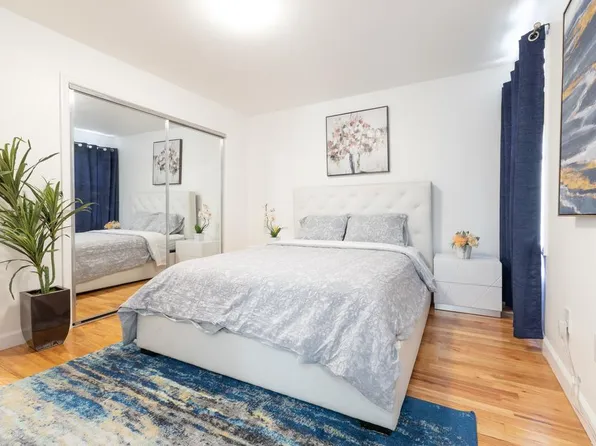 379 1st St, Jersey City, NJ 07302