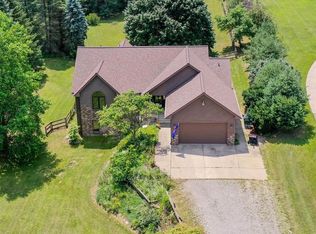 12499 Andersonville Rd, Davisburg, MI 48350