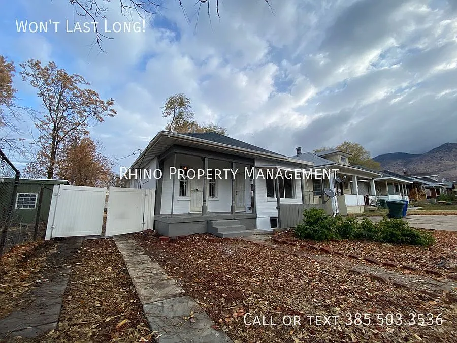 Building Photo - 926 E Binford St #2