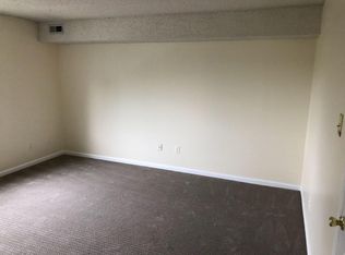 406 Edison Glen Ter, Edison, NJ 08837