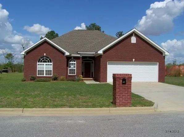 127 Covenant Dr, Kinsey, AL 36303