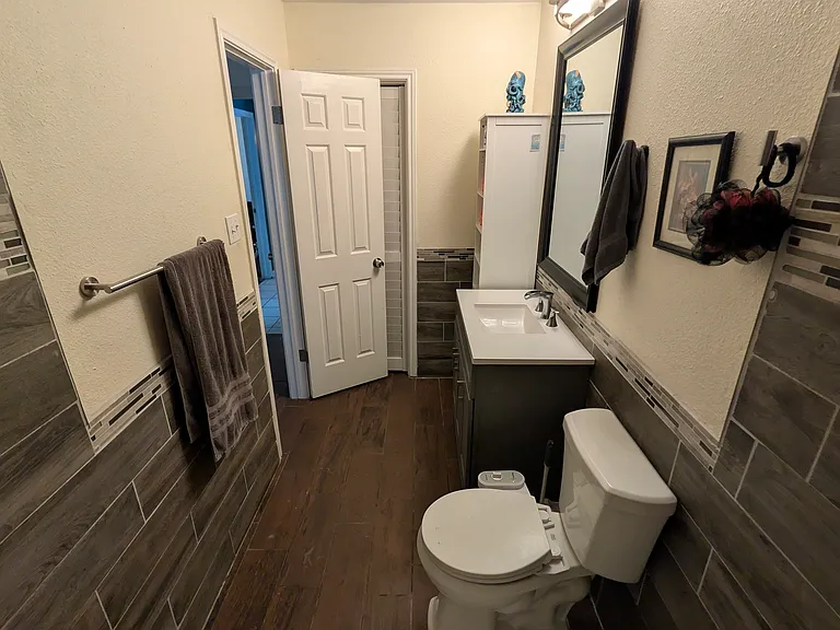 Cypressdale Dr — Photo 13