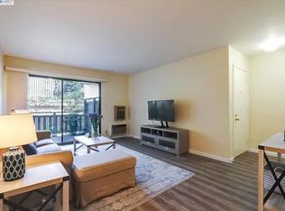 1455 Marchbanks Dr APT 2, Walnut Creek, CA 94598