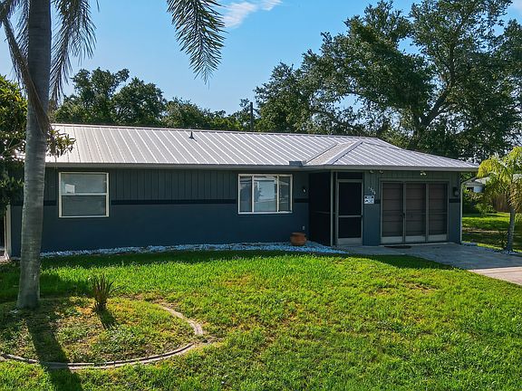 2nd image of 1326 Birchcrest Blvd