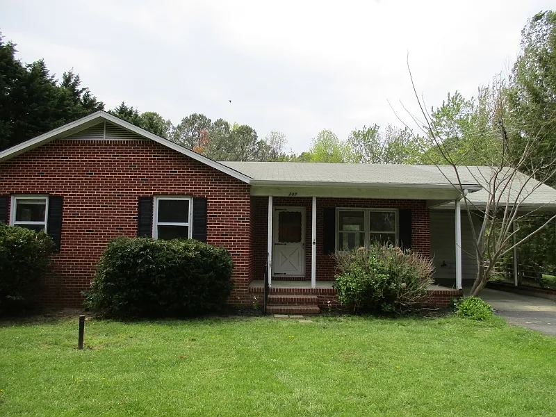 207 Baltimore Rd photo 1