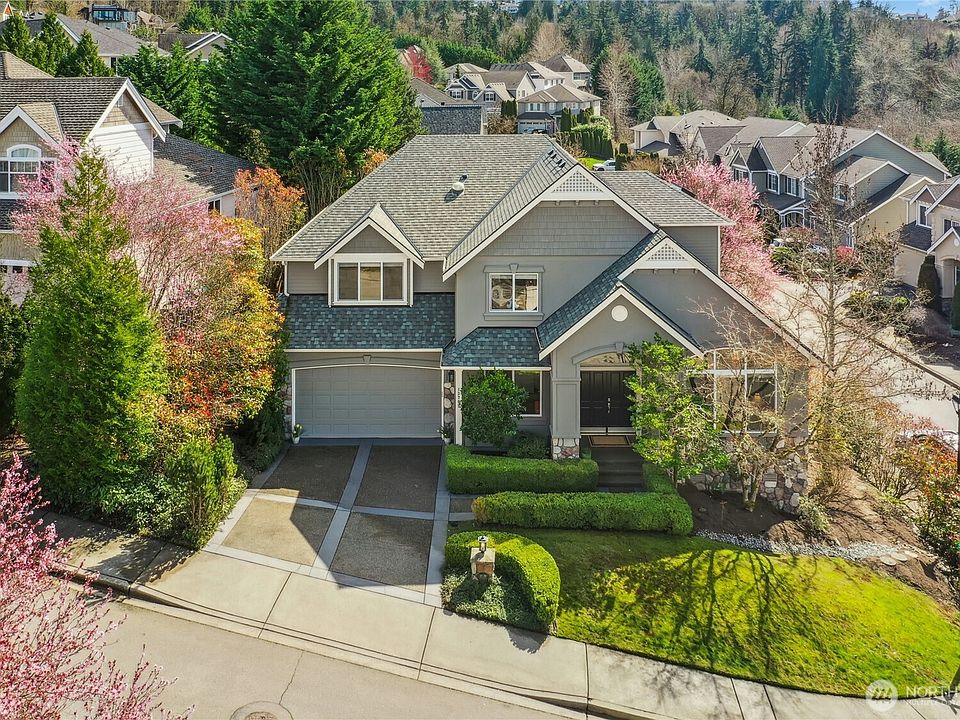 1st image of 13705 SE 75th Street