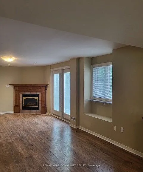 85 Emms Dr — Photo 8