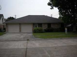 102 Tiger Den Dr, Houma, LA 70364