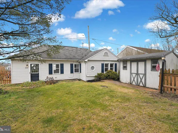 1499 W Princess St, York, PA 17404