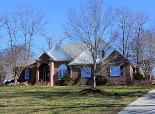 3882 Hyder Ct, Morganton, NC 28655