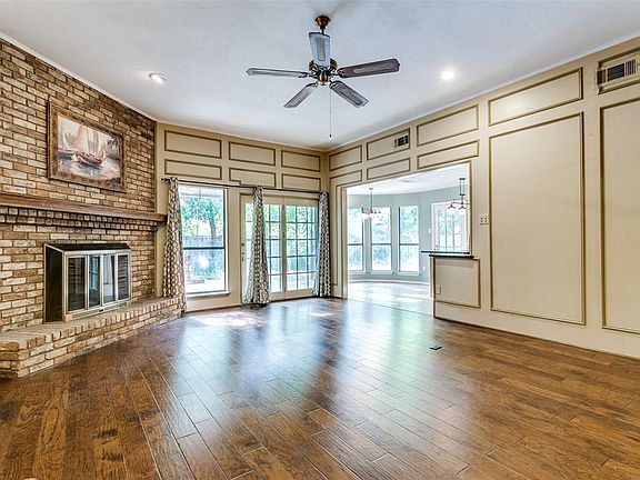 5th image of 2905 Creekwood Dr