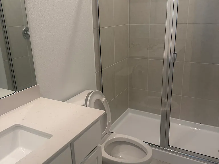 3037 Chicago Ave — Photo 5