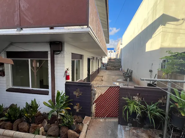 1914 Homerule St APT 1, Honolulu, HI 96819