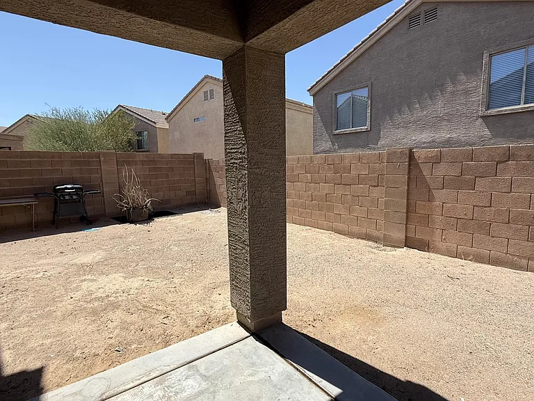 12930 W Lamar Rd — Photo 28