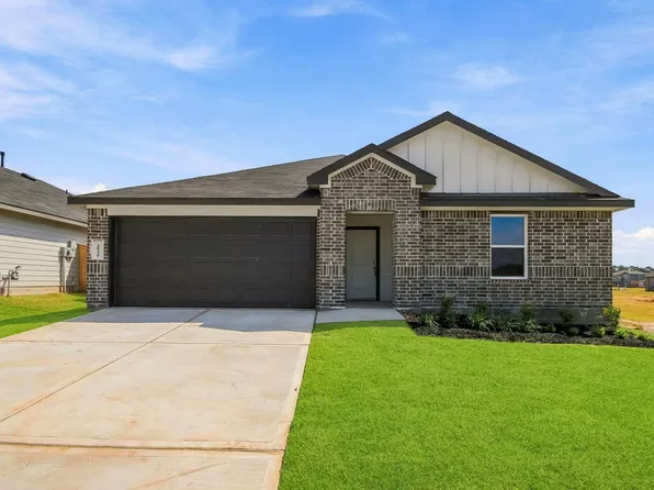 40530 Clover Willow Dr, Montgomery, TX 77354