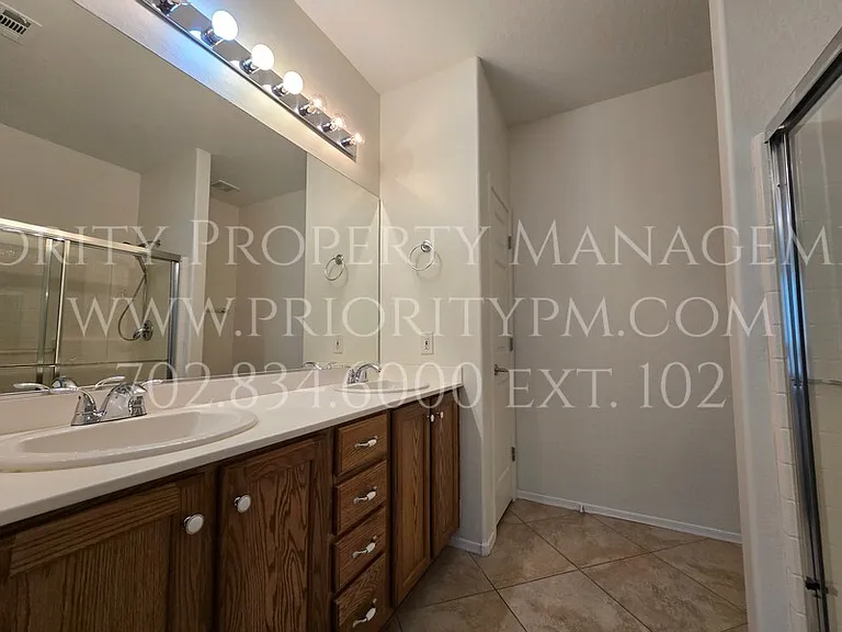 3513 Herring Gull Ln — Photo 16