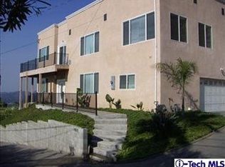 587 Devonwood Rd, Altadena, CA 91001