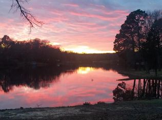 6520 S Fly In Lake Rd, Athens, TX 75752