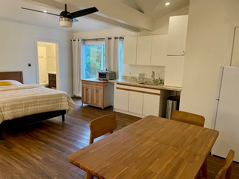 3721 Lankershim Blvd #ADU — Photo 2
