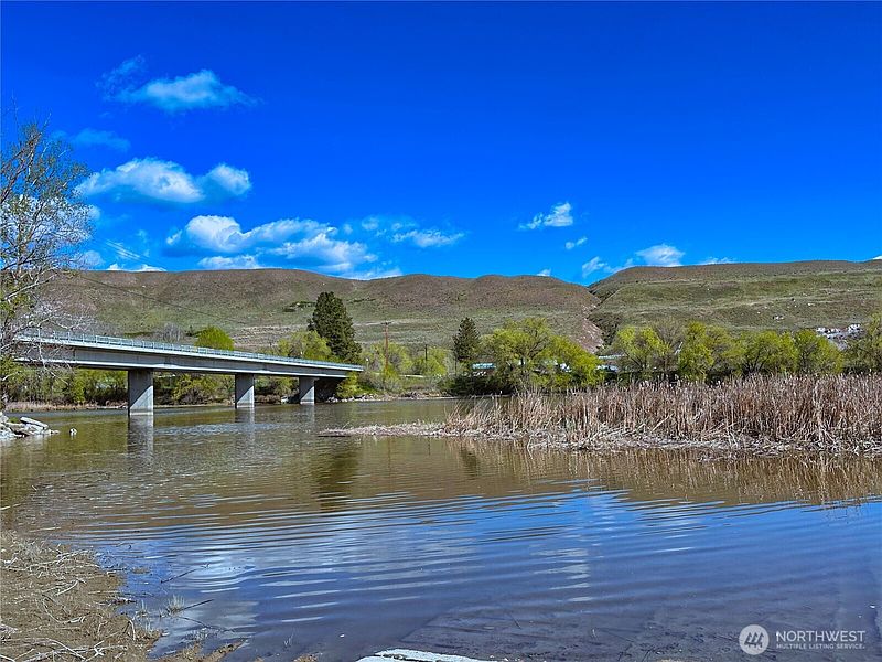 2nd image of 284 Monse Bridge Road