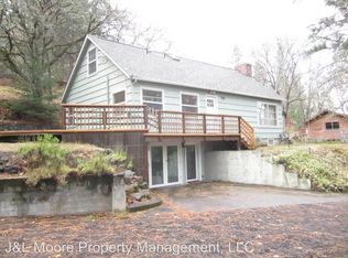 781 Liberty St, Ashland, OR 97520