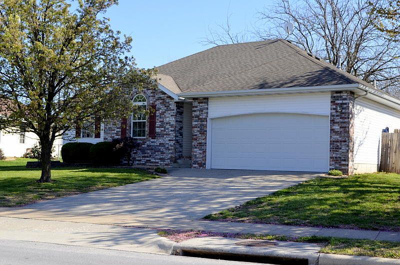 1st image of 1313 W Turnberry Blvd