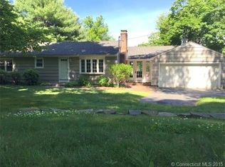 82 Lovely St, Canton, CT 06019