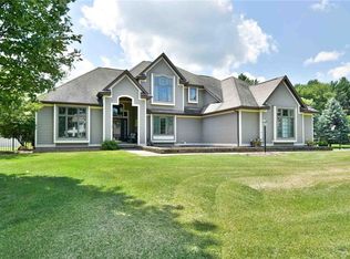 62 Ironwood Rd, New Hartford, NY 13413