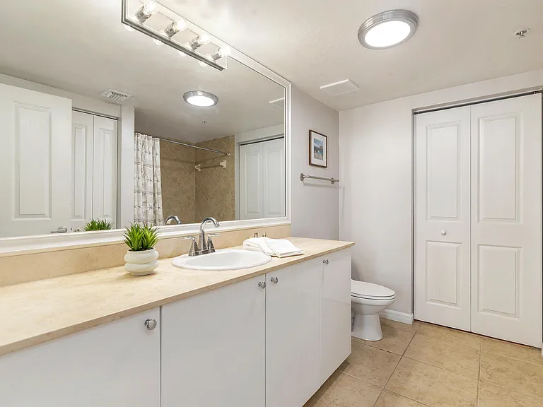 600 S Dixie Hwy #257 — Photo 15