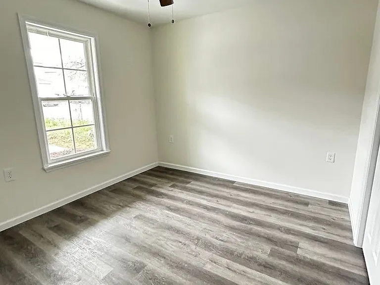 1532 Woodard St — Photo 22