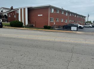 5225 Southwest Ave APT 203, Saint Louis, MO 63139