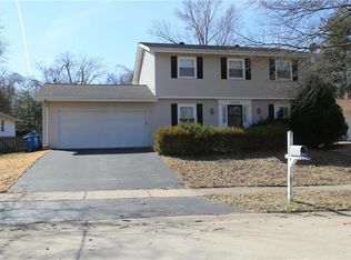 12944 Ferngate Ln, Saint Louis, MO 63141