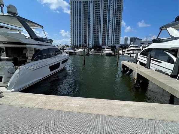 17211 Biscayne Blvd #100, North Miami Beach, FL 33160